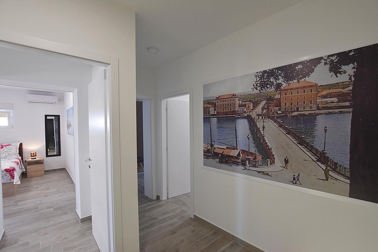 Borna & Roko Apartments Free Parking ザダル エクステリア 写真